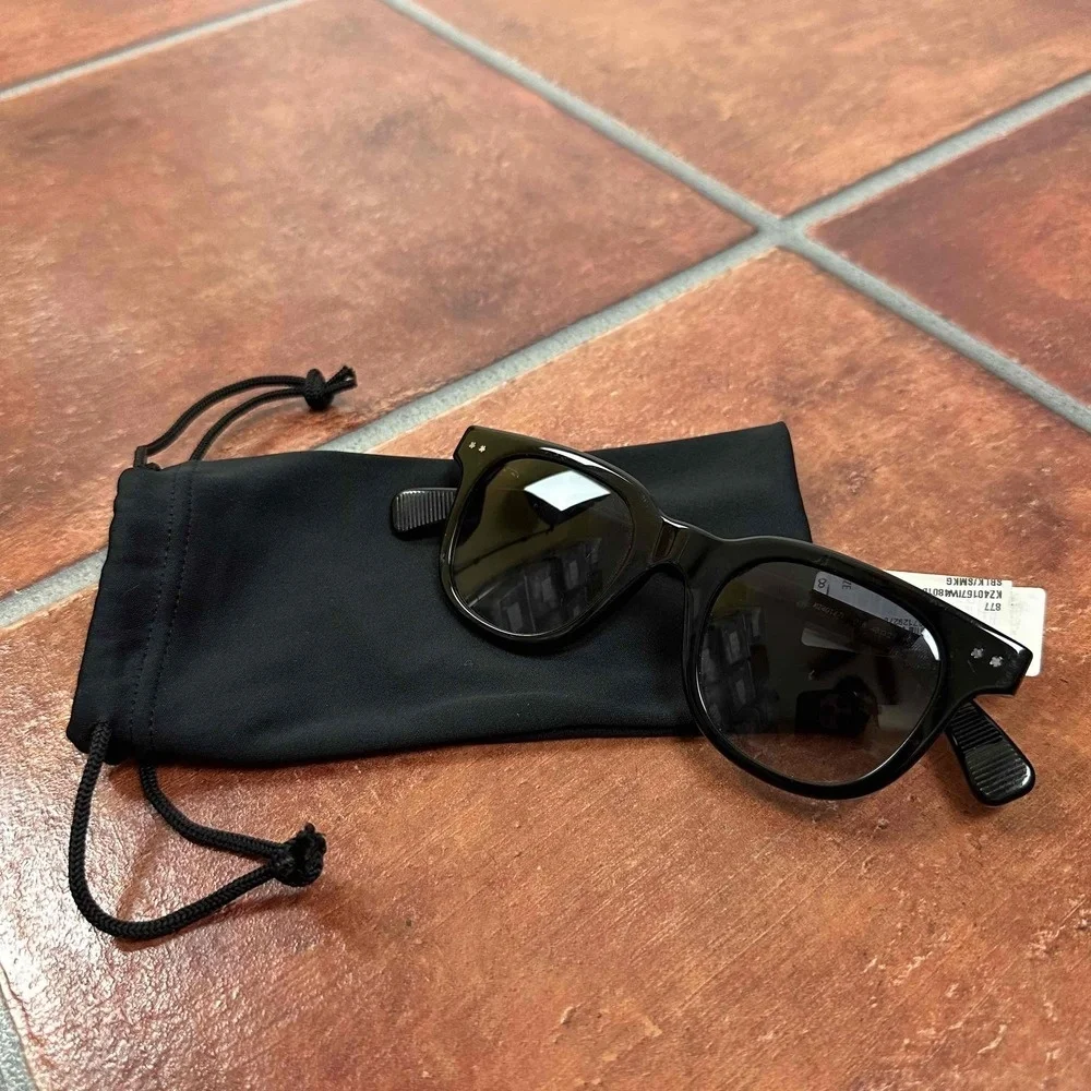NWT Kenzo Black Frame Wayfarer Sunglasses